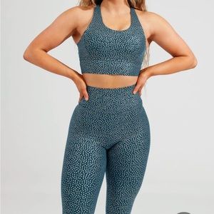 Buffbunny Rosa Sports Bra